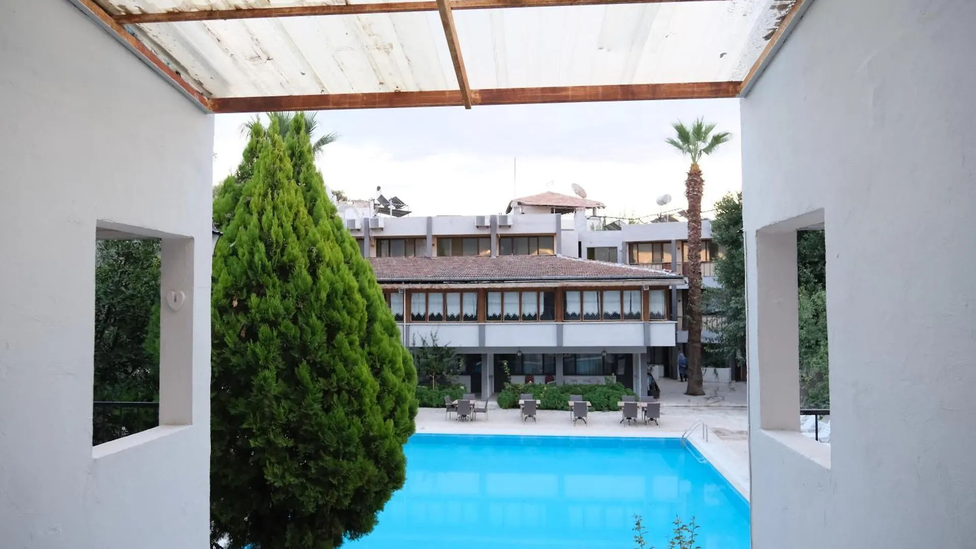 Artemis Yoeruek Hotel - Pamukkale Denizli