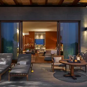 5* 度假村 文华东方度假酒店，博德鲁姆